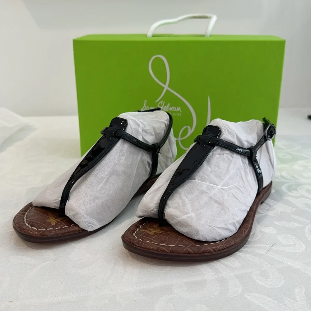 Sam Edelman Gigi Sandal. Girls 13.